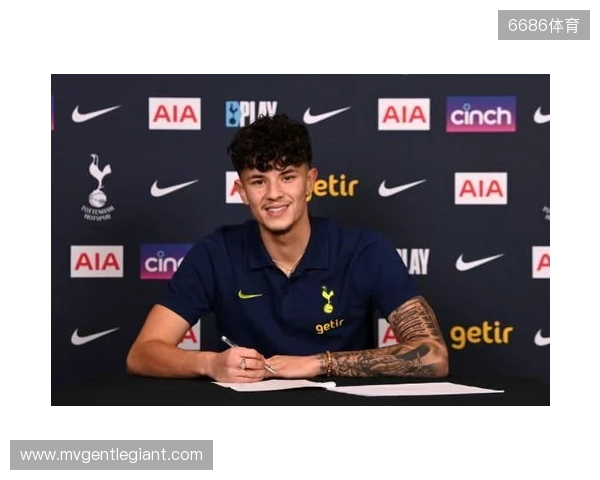 官方：泰国归化21岁切尔西青训出身的球员苏瑟普-贝尔